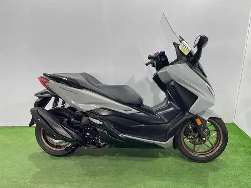 KTM 390 Duke